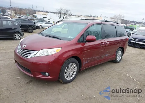 2016 Toyota Sienna Xle 8 Passenger from USA, damaged, VIN 5TDYK3DC2GS704033